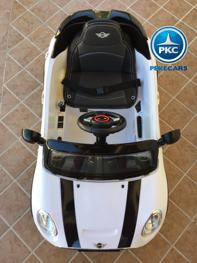 Coche electrico infantil Mini Hatch Blanco desde arriba