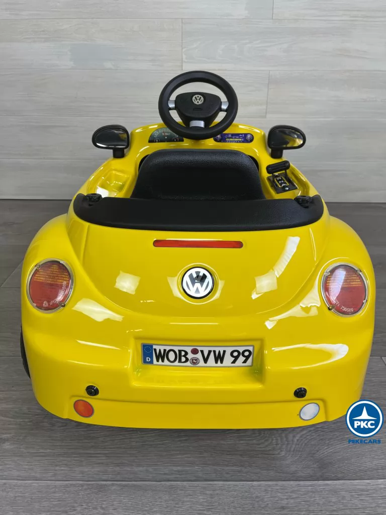 Volkswagen New Beetle 6V Amarillo parte trasera