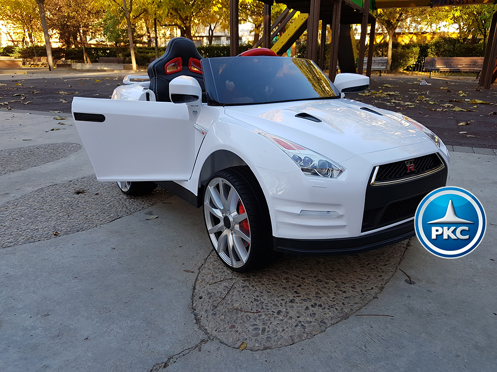 Deportivo Nissan GTR 35 para niños