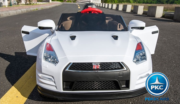 Nissan para niños GTR 35 Blanco 12V