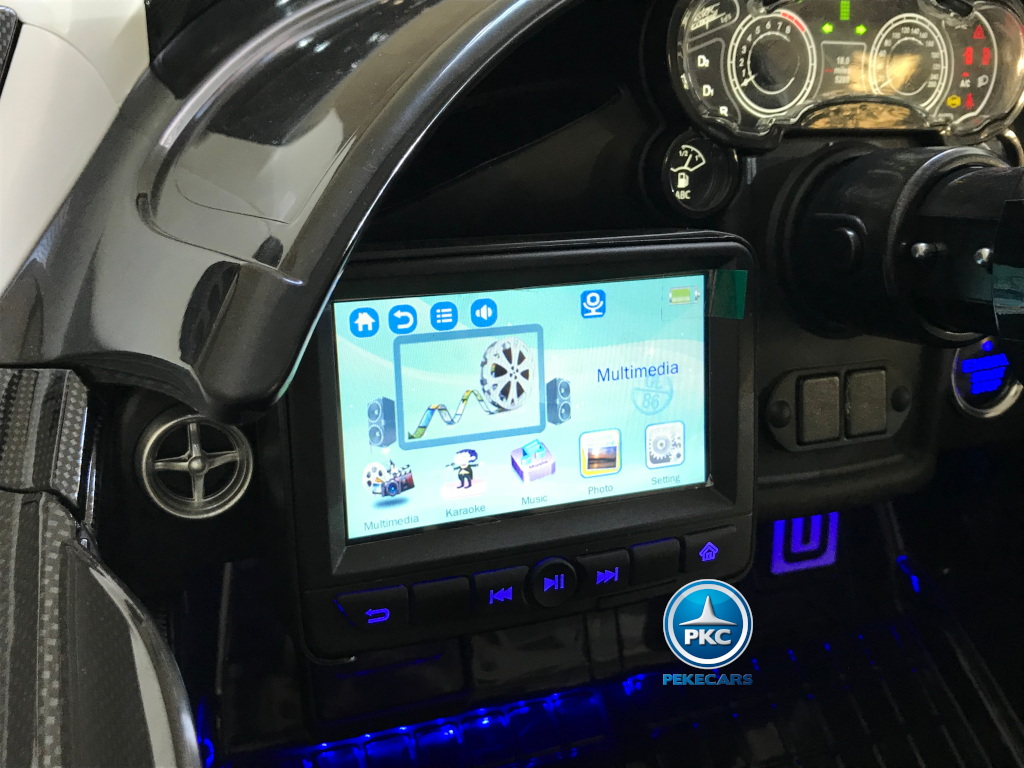 Coche electrico para niños Pagani Zonda Blanco pantalla MP4