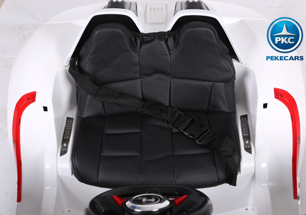 Coche electrico para niños Porsche style blanco con asiento acolchado en piel
