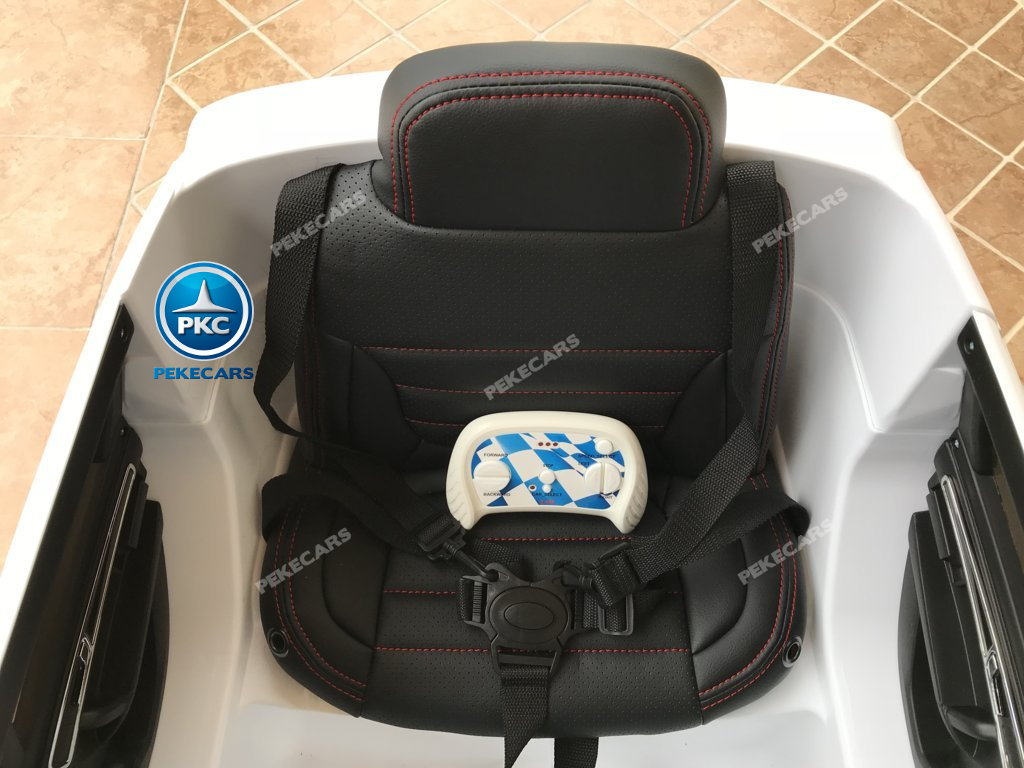 Coche electrico para niños Volkswagen Touareg Blanco asiento acolchado en piel