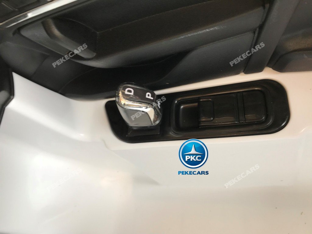 Coche electrico infantil Volkswagen Touareg Blanco palanca de marcha