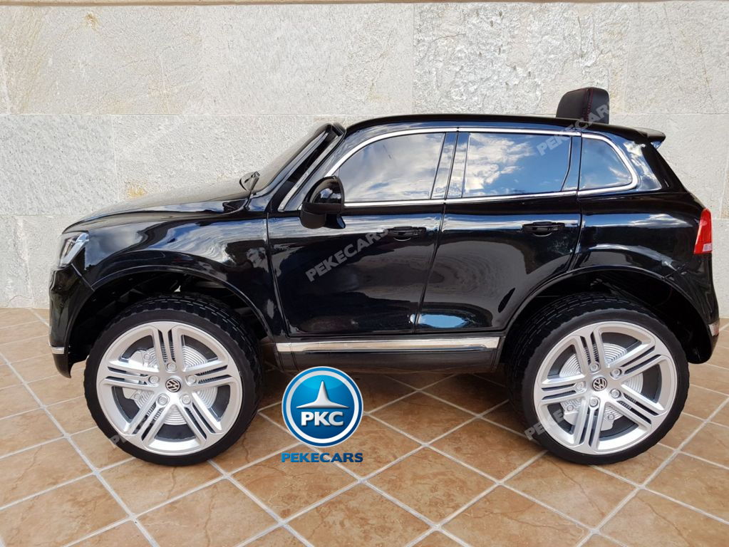 Coche electrico infantil Volkswagen Touareg Negro con radio FM