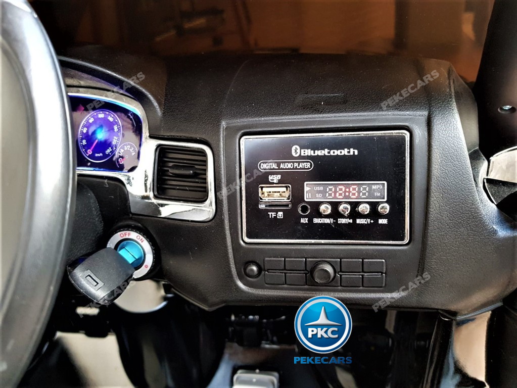 Coche electrico infantil Volkswagen Touareg Negro dashboard