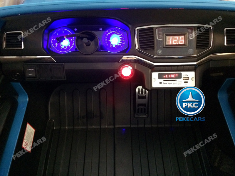 Coche electrico infantil Volkswagen Amarok Blanco luces en el salpicadero