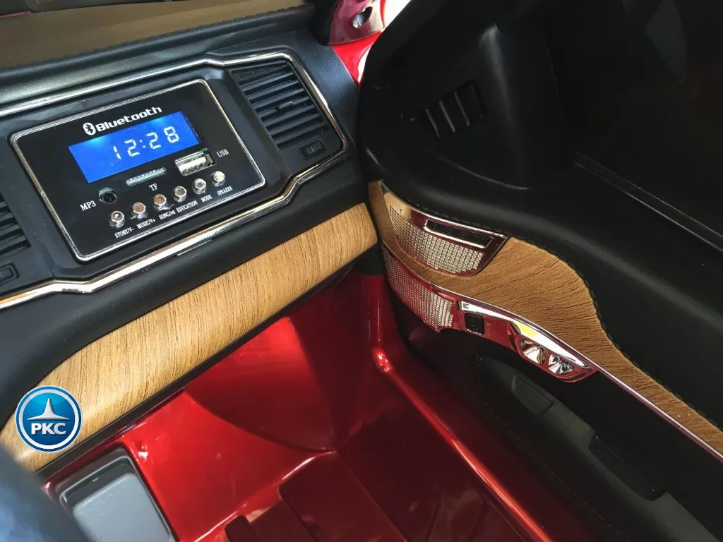 Coche electrico para niños Volvo XC90 Rojo Metalizado dashboard