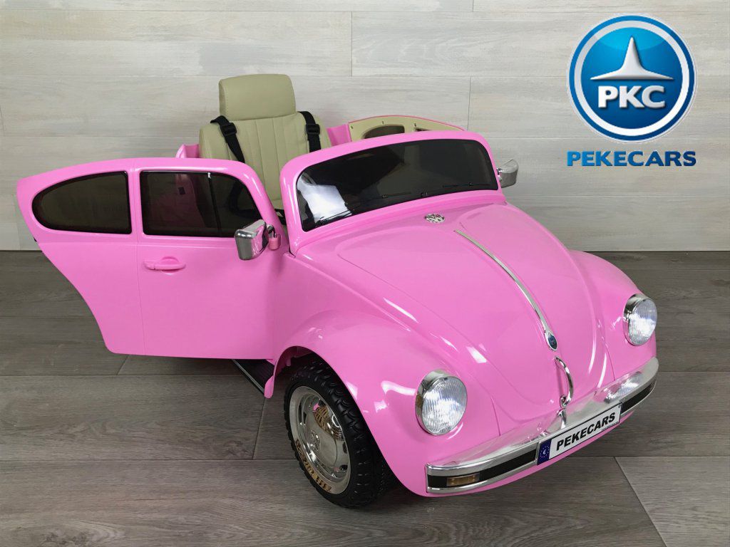 Beetle clásico color rosa vista 3/4 puertas abiertas
