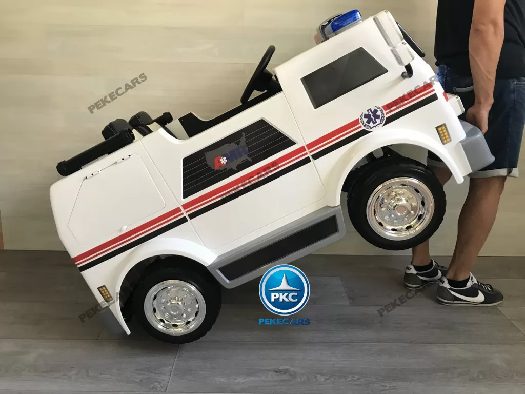 Ambulancia electrica para niños 2 plazas con sistema stroller