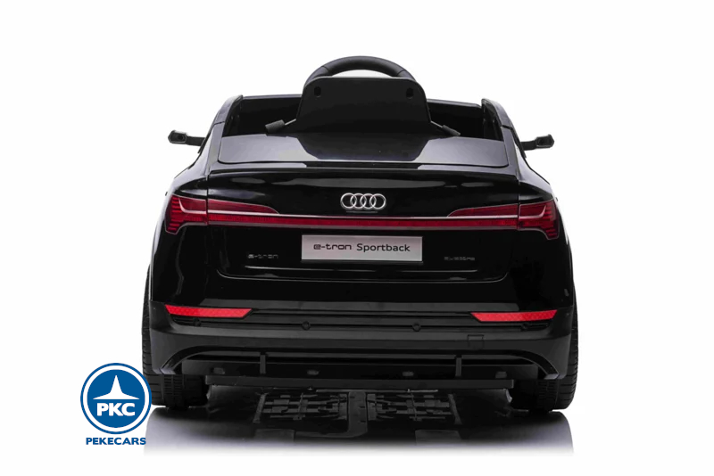 Audi E-TRON Quattro Sportback MP4 12V 2.4G Negro Metalizado parte trasera