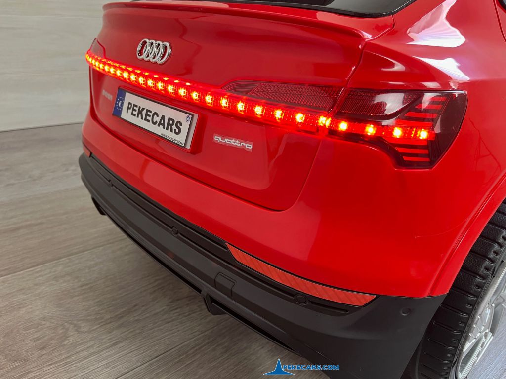 Audi E-TRON Quattro Sportback 12V 2.4G Rojo faros traseros