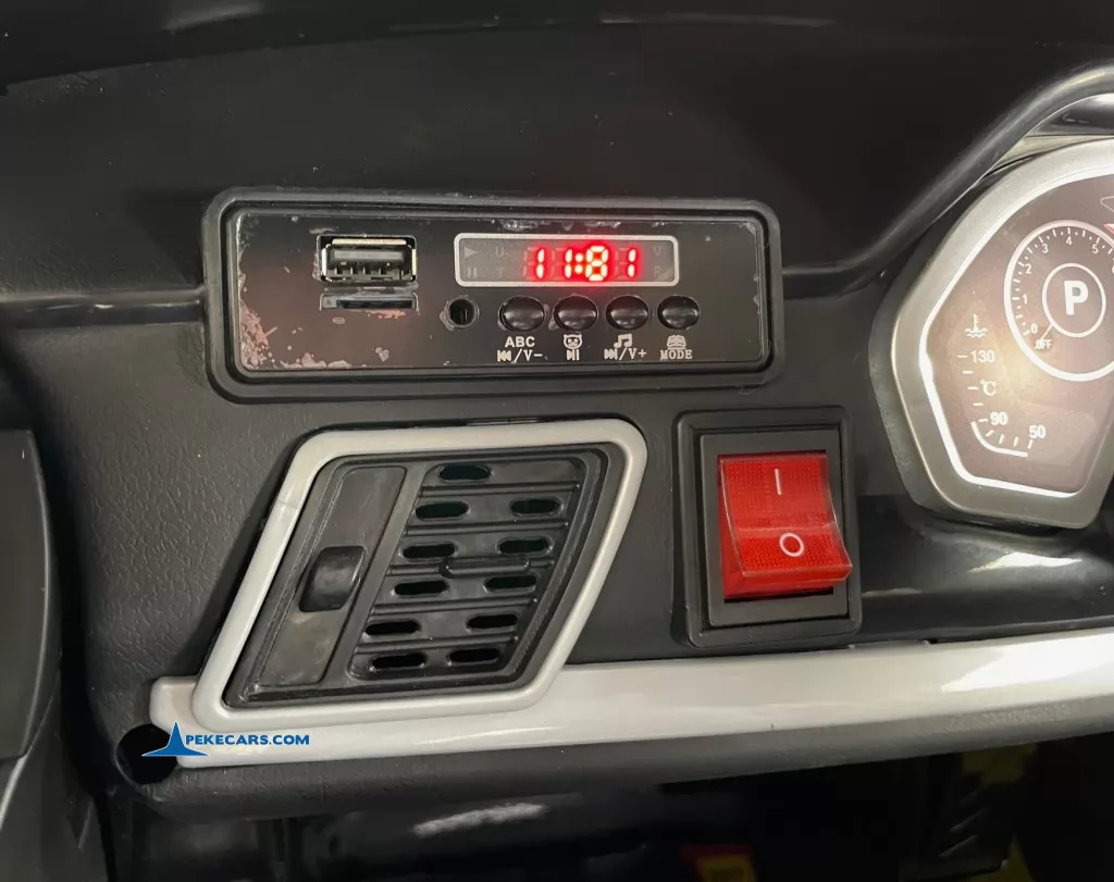 coches teledirigidos audi q5 12v negro metalizado panel control