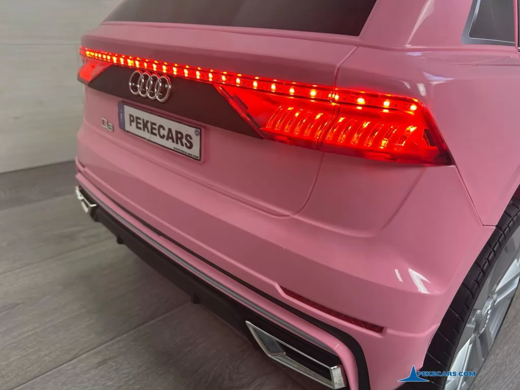 Audi Q8 12V Rosa coche para niños electrico luces traseras