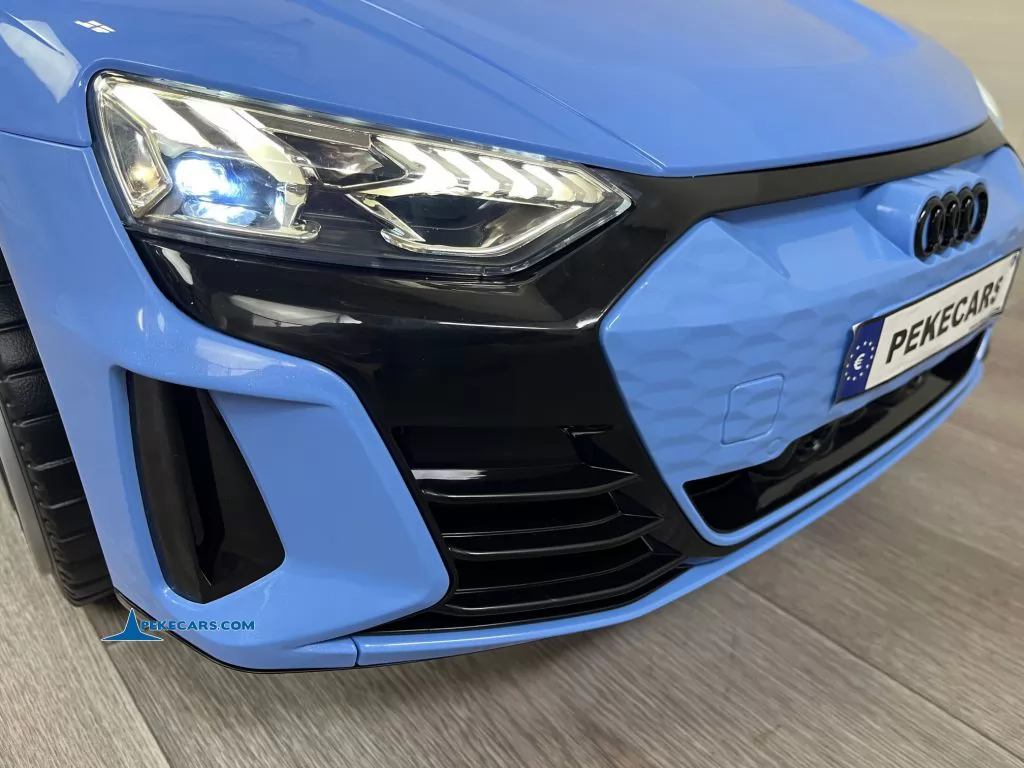 Audi RS E-Tron GT 12V 2.4G Azul luz frontal