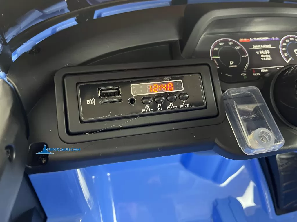 Audi RS E-Tron GT 12V 2.4G Azul mp3