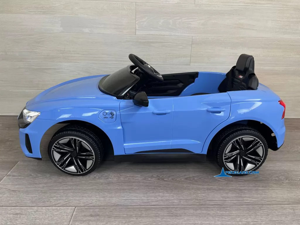 Audi RS E-Tron GT 12V 2.4G Azul vista lateral