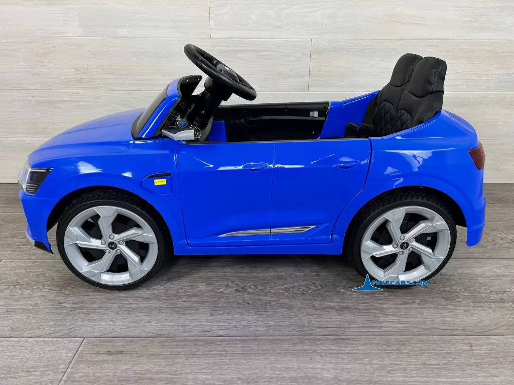 Audi SQ8 azul coche infantil electrico para niños vista lado derecho