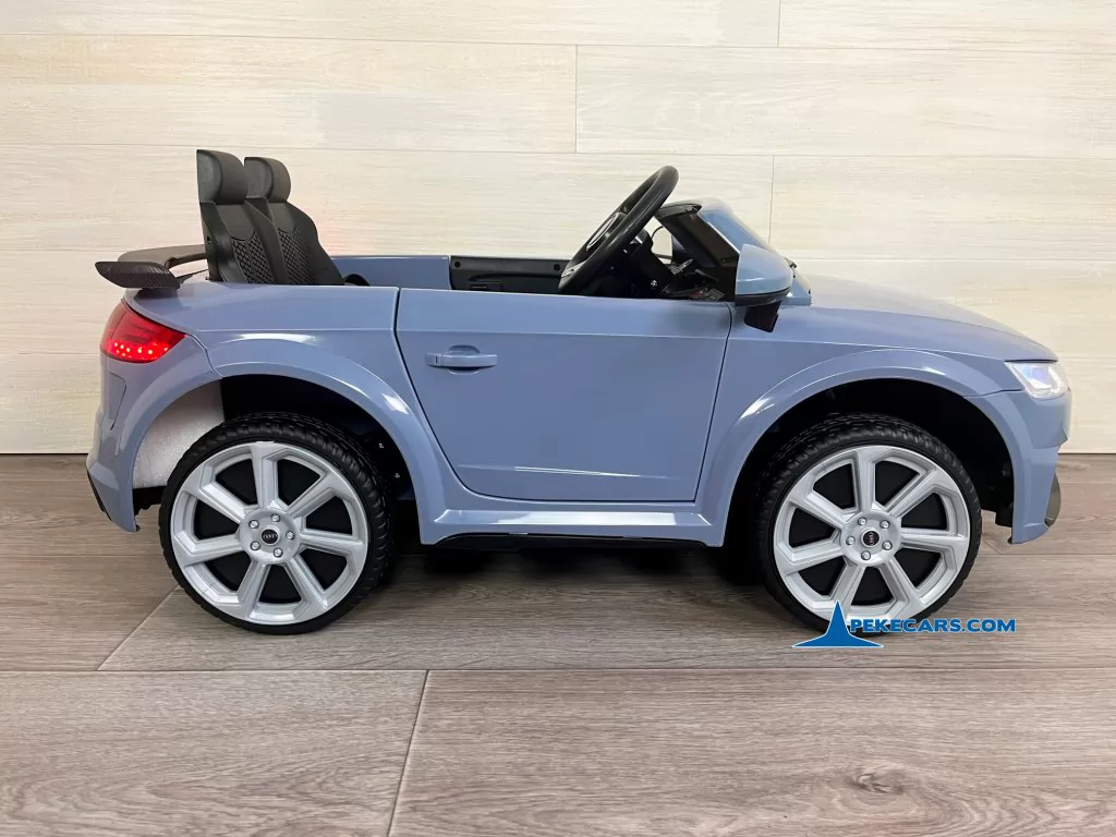 Audi TT RS Roadster 1 Plaza 12V 2.4G Azul Claro lado izquierdo