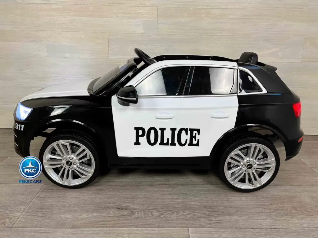 Audi Q5 12V de Policia vista lateral