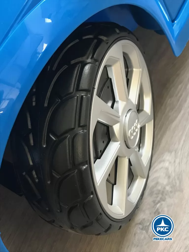 Coche eléctrico para niños Audi TT Azul vista rueda
