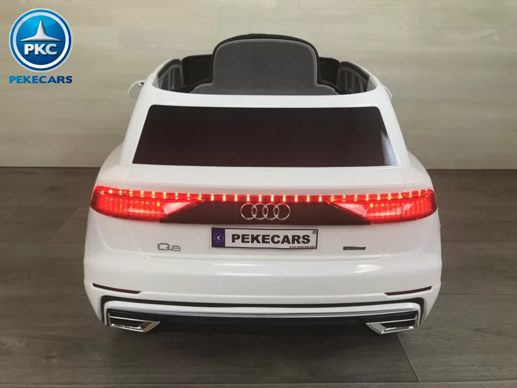 coche eléctrico infantil Audi Q8 12V Blanco vista trasera