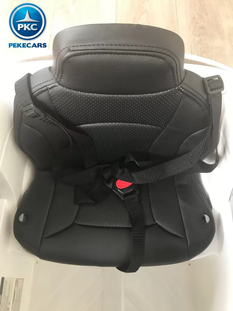 coche eléctrico infantil Audi Q8 12V Blanco vista asiento