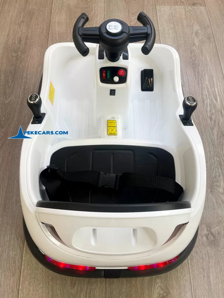 Auto de choques Racing GTS 12V Blanco vista atras