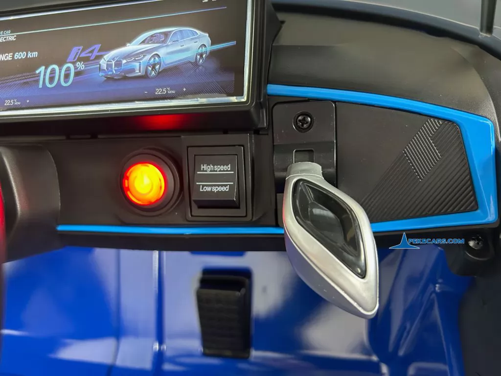 Coche eléctrico para niños BMW I4 12V 2.4G Azul cambio de marchas y encendido