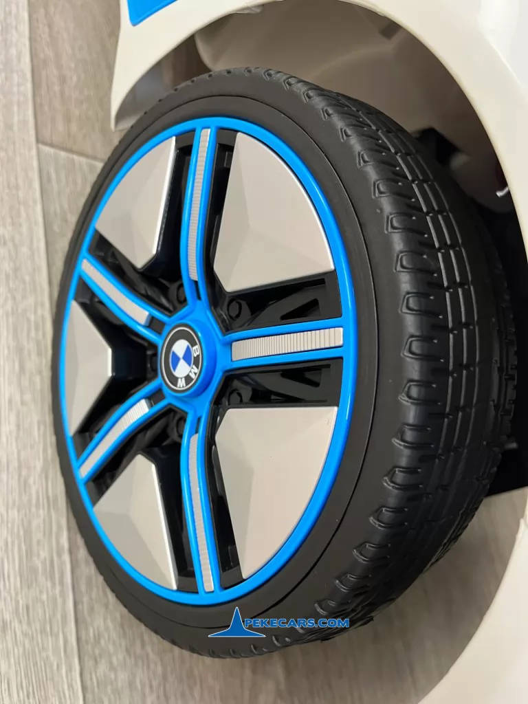 bmw i4 blanco coches para niños rueda