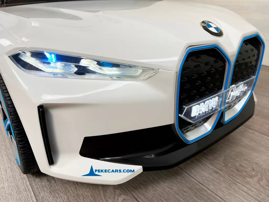 Coche eléctrico para niños BMW I4 12V 2.4G Blanco frontal