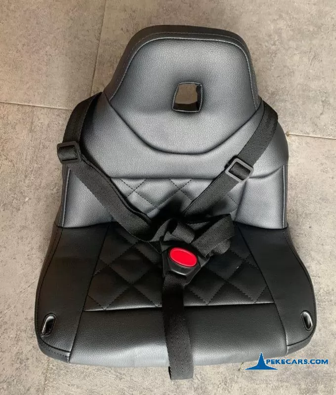 Coche eléctrico para niños BMW I4 12V 2.4G Dorado asiento