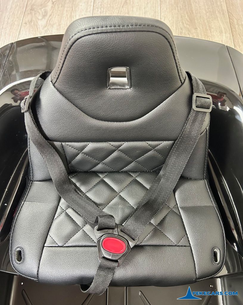 Coche eléctrico para niños BMW I4 12V 2.4G Negro asiento