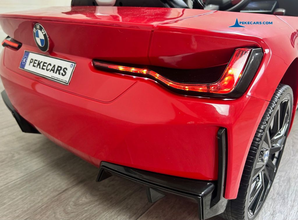 Coche eléctrico para niños BMW I4 12V 2.4G Rojo faros traseros