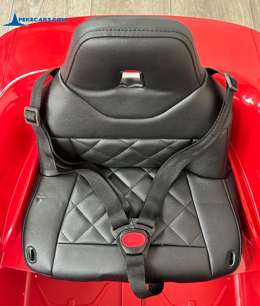 Coche eléctrico para niños BMW I4 12V 2.4G Rojo asiento