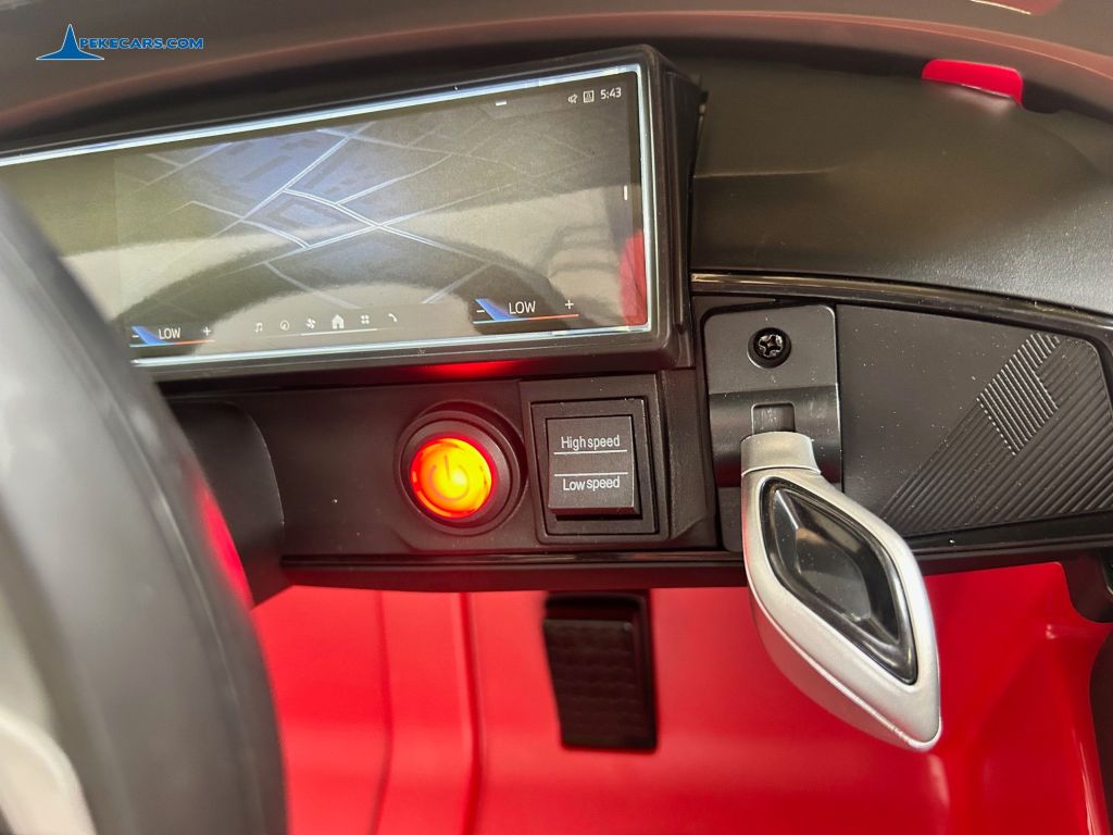 Coche eléctrico para niños BMW I4 12V 2.4G Rojo salpicadero