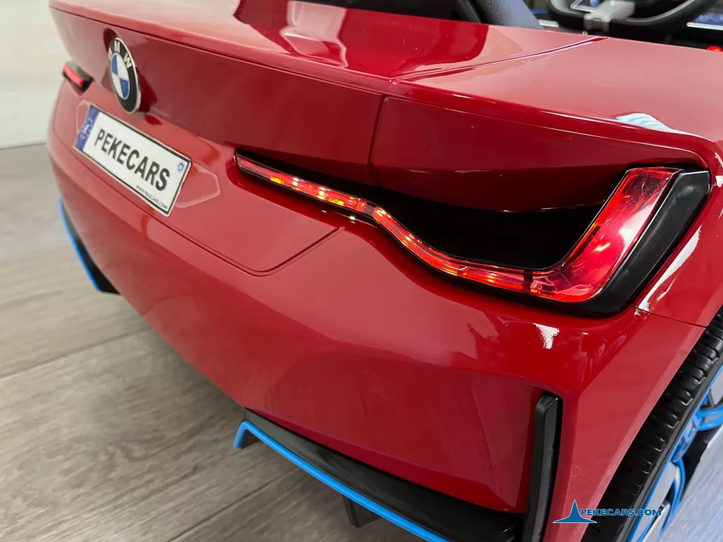 Coche eléctrico para niños BMW I4 12V 2.4G Rojo Metalizado luces traseras