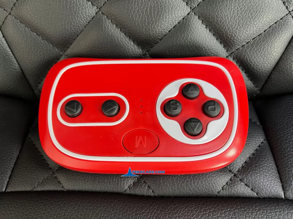 Coche eléctrico para niños BMW I4 12V 2.4G Rojo Metalizado mando