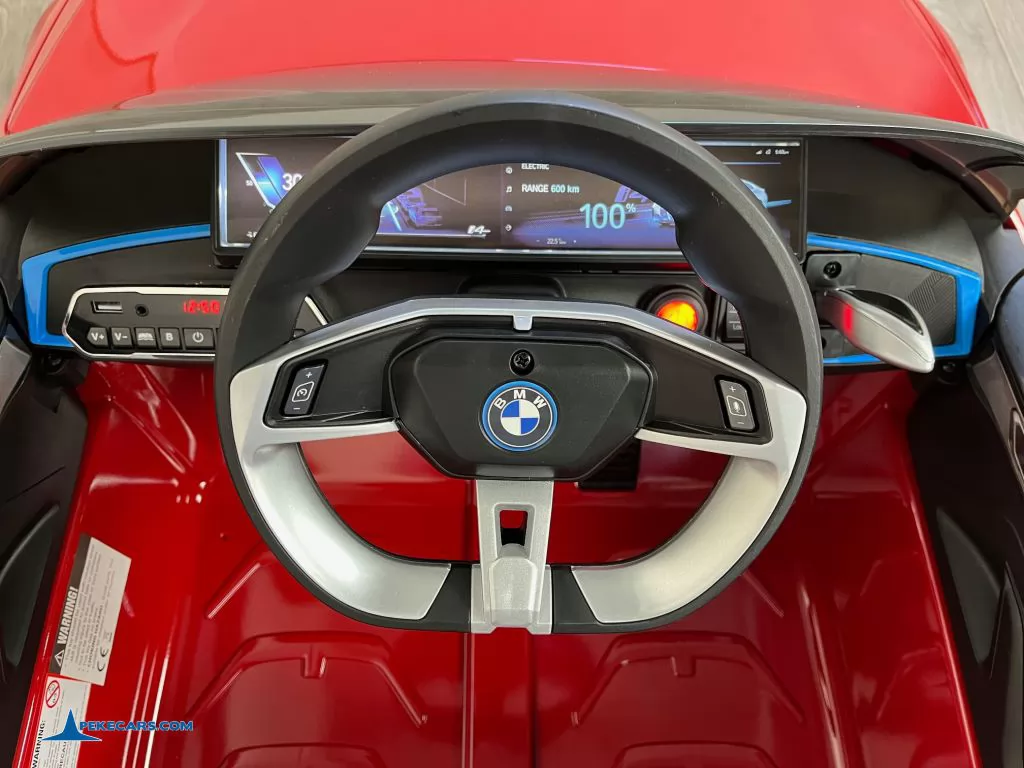 Coche eléctrico para niños BMW I4 12V 2.4G Rojo Metalizado volante