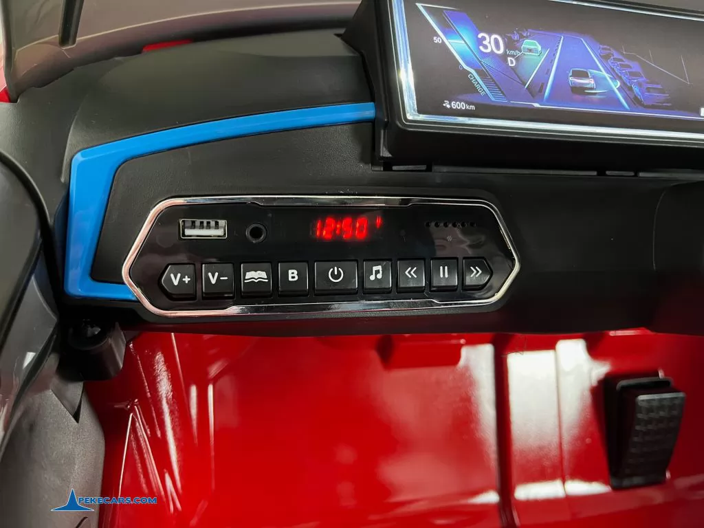 Coche eléctrico para niños BMW I4 12V 2.4G Rojo Metalizado panel mp3