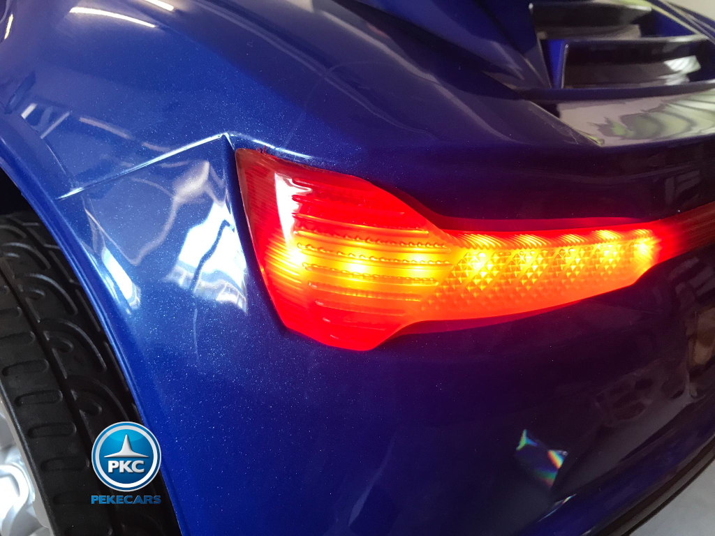 Coche electrico para niños BMW M8 Style azul