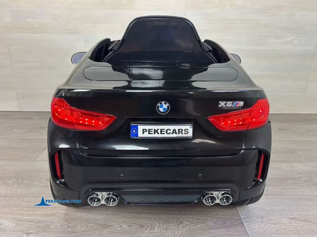 Coche electrico para niños BMW X6M Negro Metalizado vista trasera