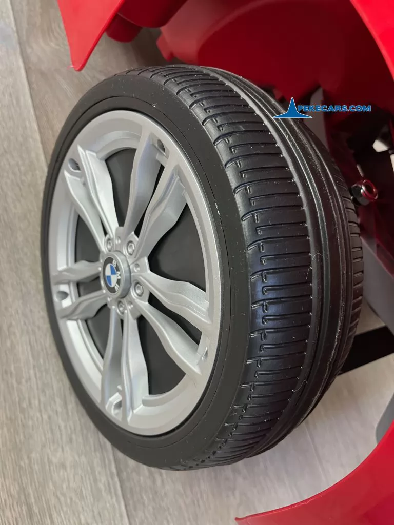 Coche electrico para niños BMW X6M Rojo ruedas