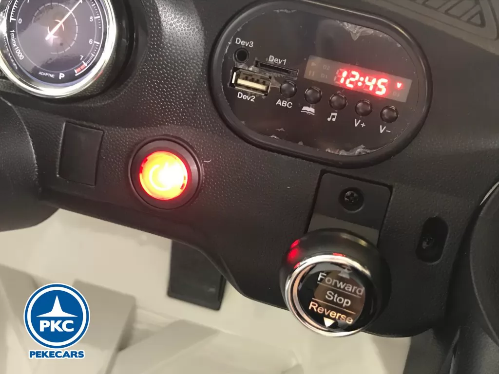Coche electrico para niños BMW 6 GT 12V Blanco vista display