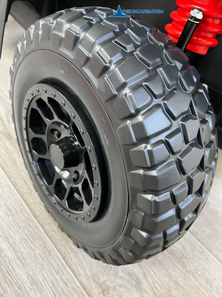 Buggy 1000R 24V Negro ruedas