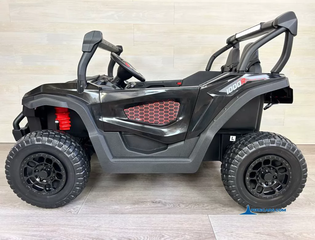 Buggy 1000R 24V Negro lado derecho