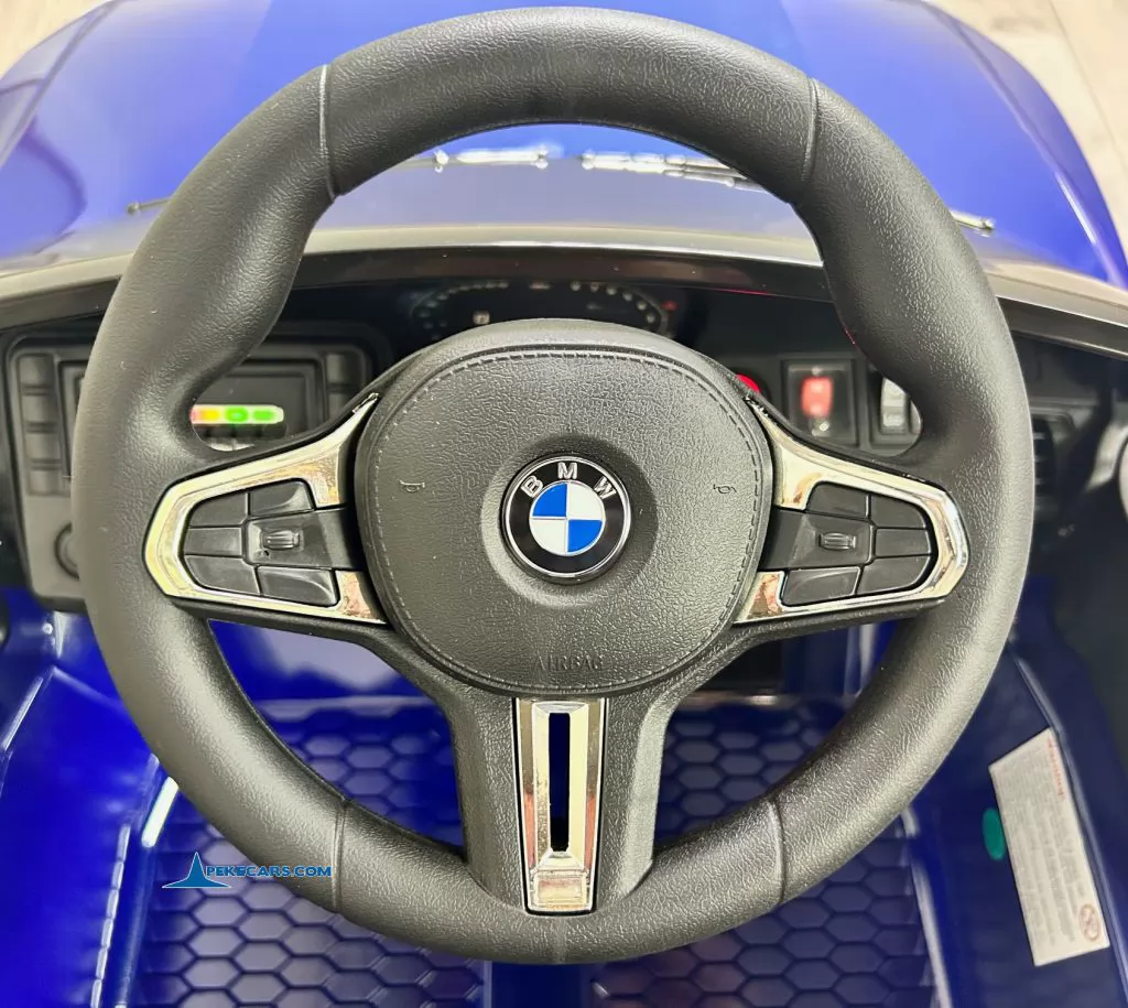 BMW M4 12V 2.4G Azul Metalizado volante