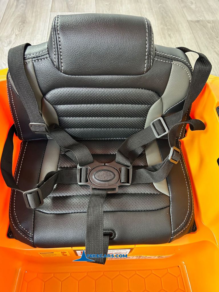 Carretilla Elevadora JCB 12V 2.4G Amarilla