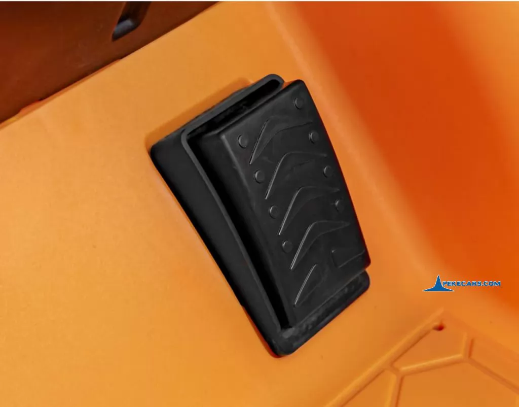 Carretilla Elevadora JCB 12V 2.4G Amarilla