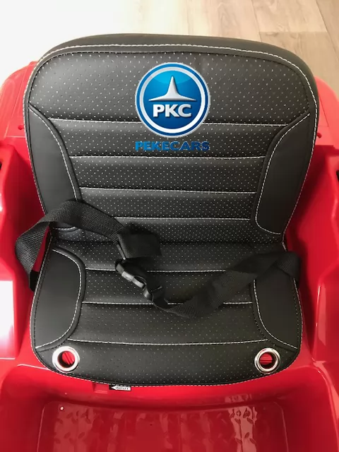 Carretilla Elevadora 12V 2.4G Rojo vista asiento